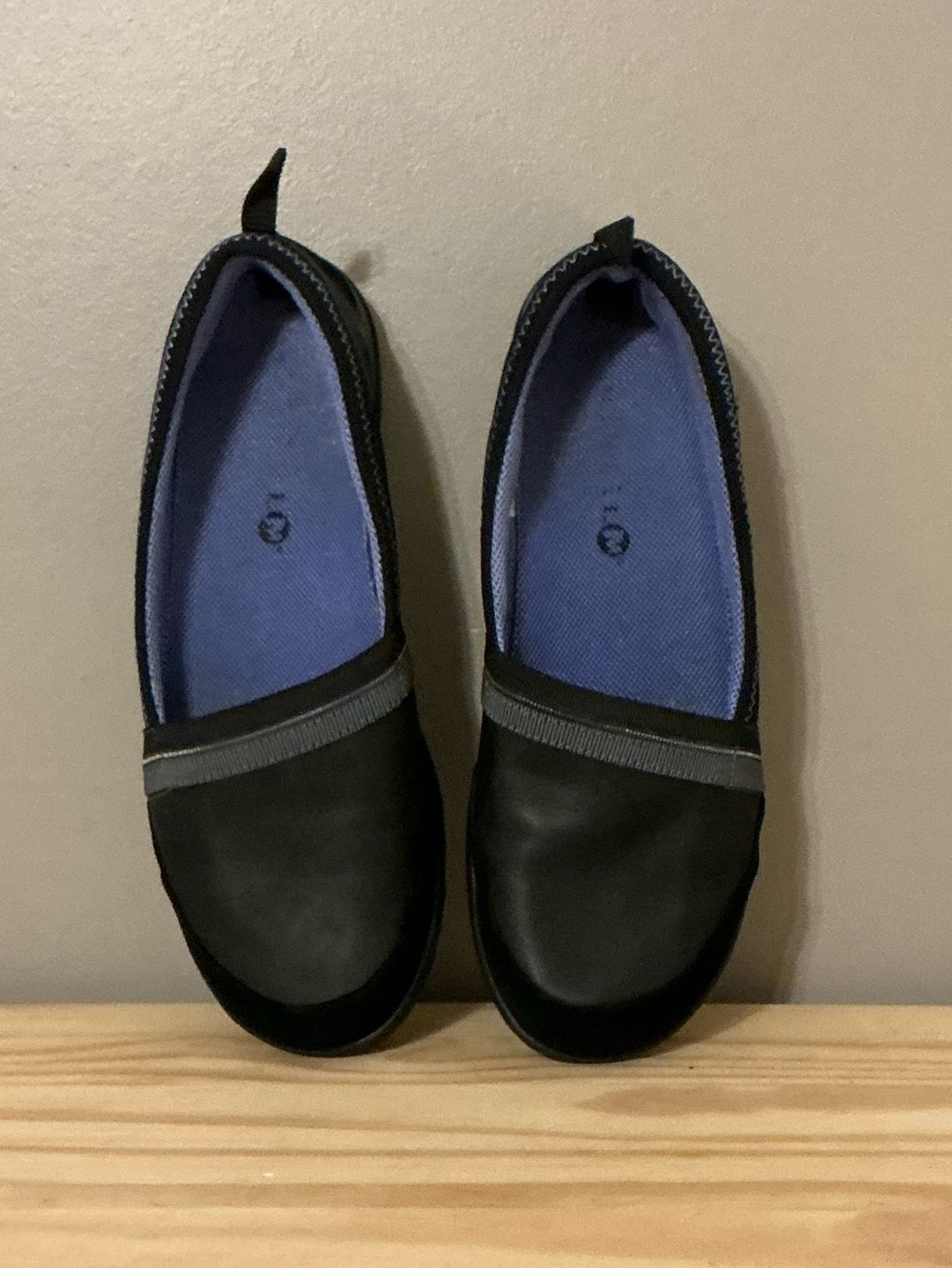 Merrell Enlighten Awake Black Slip-On Performance Ballet Flats Size 7